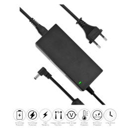Adaptateur 220 V → 12 V/5 A, fiche coaxiale 5,5×2,1 mm.